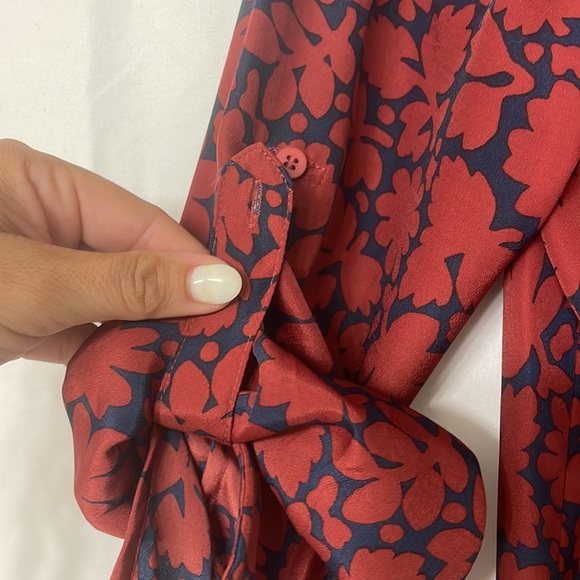 Saks Fifth Avenue Button Down Shirt - Picture 4 of 7